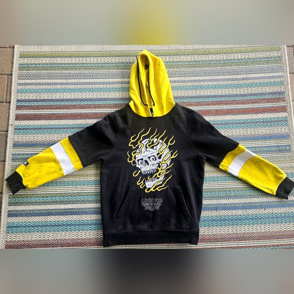 Lurking Class by Sketchy Tank Fire Black & Yellow Hoodie Size Medium